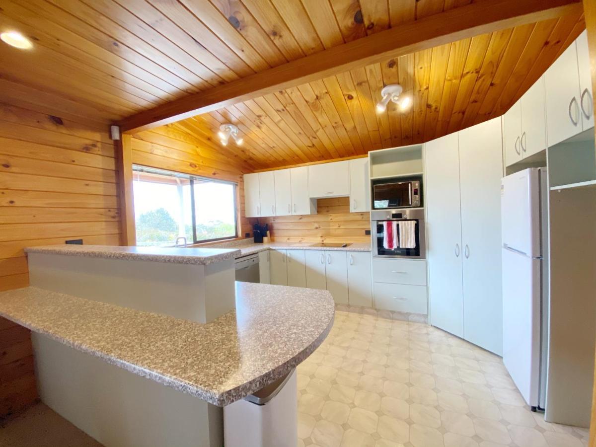 Lake View Family Lodge Up Tp 14 People Rotorua Exterior foto